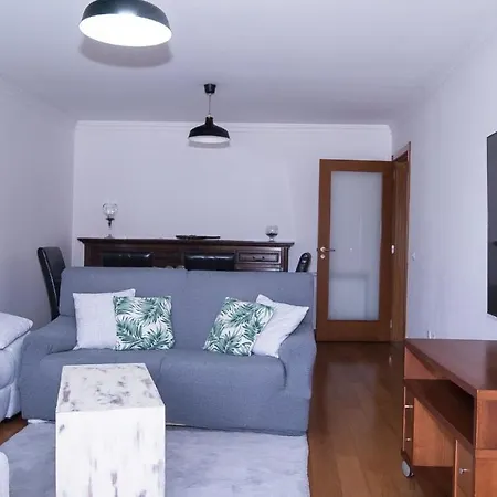Casa Miguelito * 阿威罗