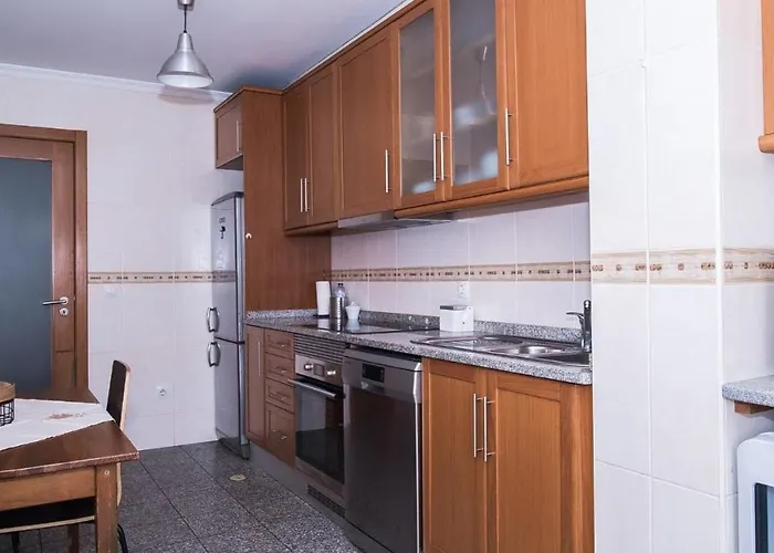 Casa Miguelito * אבאירו